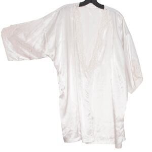 Victorias Secret Vintage Robe Coquette Old Money Quiet Luxury Lace Size One Size